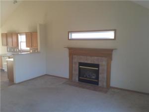 738 Orwell St, Lithopolis, OH 43136 photo 2