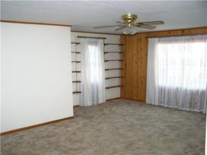 314 S Walnut St, Baltimore, OH 43105 photo 2