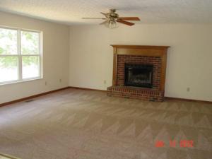 950 Master Dr, Galloway, OH 43119 photo 2