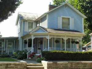 131 North St, Logan, OH 43138 photo 1