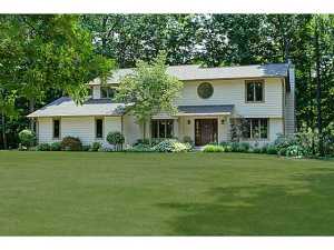 711 Winter Rd, Delaware, OH 43015 photo 1