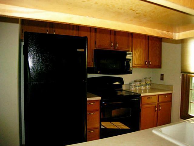 1096 Chatham Ln E, Delaware, OH 43015 photo 6