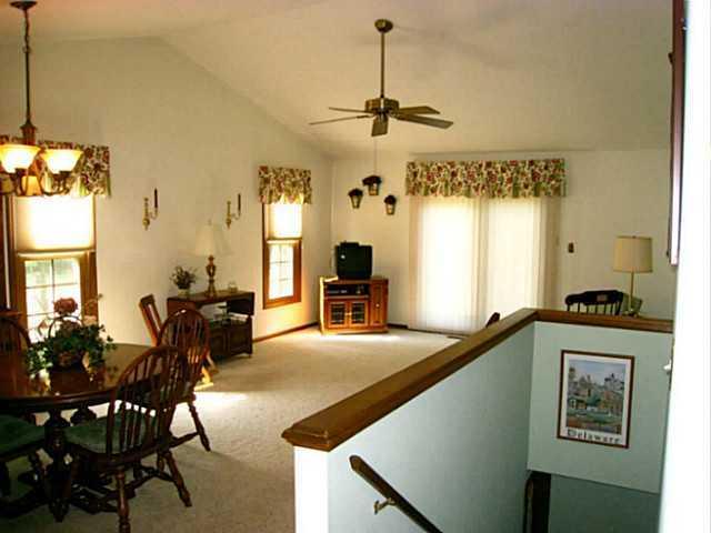 1096 Chatham Ln E, Delaware, OH 43015 photo 13