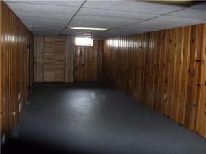 330 Sunset Dr, Circleville, OH 43113 photo 4