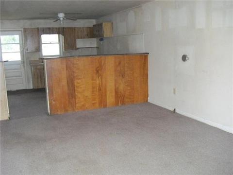 367 Eva Dr, Circleville, OH 43113 photo 3