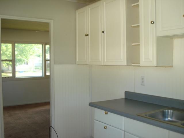 2809 Lowman St, Springfield, OH 45505 photo 4