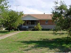 1438 E Chestnut St, Lancaster, OH 43130 photo 1