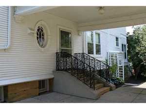 149 E Mulberry St, Lancaster, OH 43130 photo 3