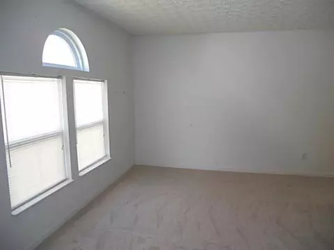 109 Tabilore Loop, Delaware, OH 43015 photo 12