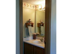 129 Fieldcrest Dr, Delaware, OH 43015 photo 5