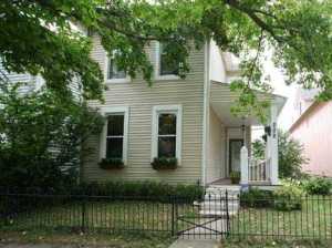 202 E Mithoff St, Columbus, OH 43206 photo 2