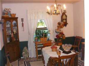 29469 Wolfe Rd, Circleville, OH 43113 photo 6