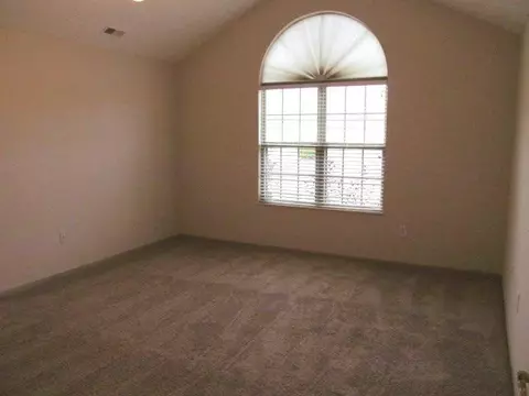 110 Stonebend Dr, Powell, OH 43065 photo 6