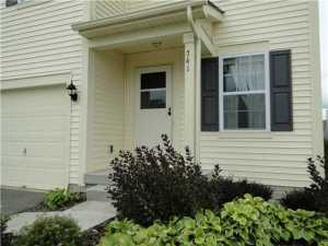 741 Orwell St, Lithopolis, OH 43136 photo 2