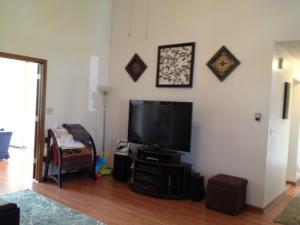 203 Christopher Ct, Hebron, OH 43025 photo 3