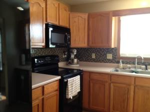 203 Christopher Ct, Hebron, OH 43025 photo 7