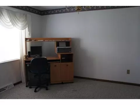 128 Troy Rd, Delaware, OH 43015 photo 6