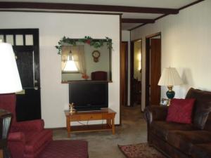 703 Reading Dr, Springfield, OH 45505 photo 6