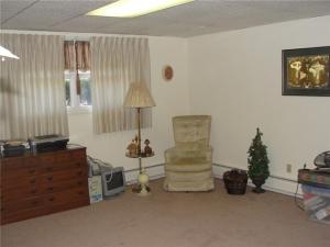 2670 Carousel Dr, Springfield, OH 45503 photo 9