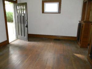 151 Eldon Ave, Columbus, OH 43204 photo 2