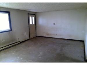 2070 Simon Ct, Springfield, OH 45503 photo 2