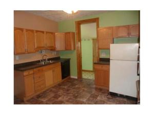 608 S Scioto St, Circleville, OH 43113 photo 3