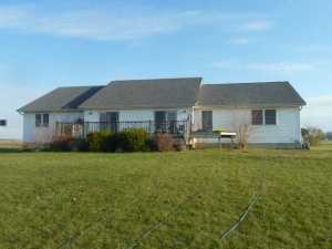 20147 Hill Rd, Circleville, OH 43113 photo 2
