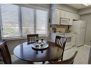 374 Edinburgh Rd, Dublin, OH 43017 photo 9