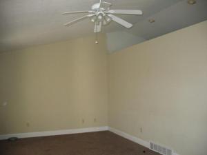 314 E High St, Amanda, OH 43102 photo 4