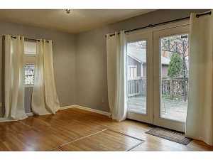 357 E Kossuth St, Columbus, OH 43206 photo 12