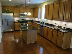 219 Kitdare Dr, Delaware, OH 43015 photo 2