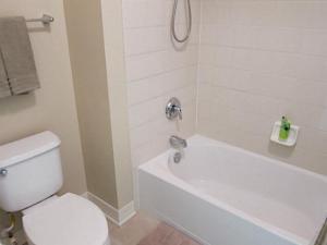 219 Kitdare Dr, Delaware, OH 43015 photo 13