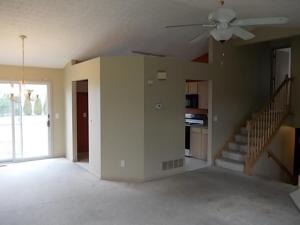 1339 Kellerman Ct, Columbus, OH 43228 photo 4