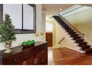18 Lyonsgate Rd, Bexley, OH 43209 photo 2