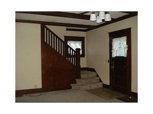 615 E Cassilly St, Springfield, OH 45503 photo 2