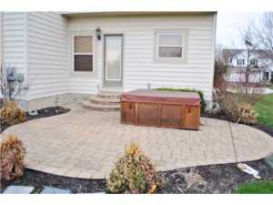 9046 Wayne Brown Dr, Powell, OH 43065 photo 2