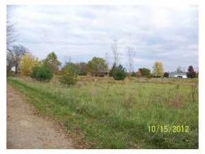 28008 Shoemaker Rd, Circleville, OH 43113 photo 8