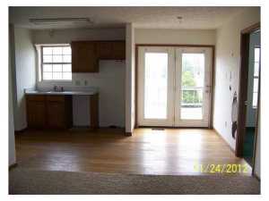 28008 Shoemaker Rd, Circleville, OH 43113 photo 2