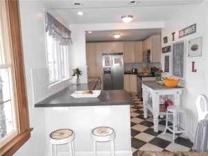 356 E Torrence Rd, Columbus, OH 43214 photo 6