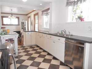 356 E Torrence Rd, Columbus, OH 43214 photo 8