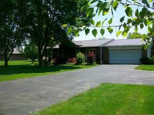 12349 Ridgeway Rd, Orient, OH 43146 photo 2