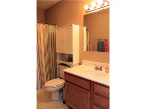 331 E High St, Circleville, OH 43113 photo 16