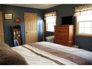 331 E High St, Circleville, OH 43113 photo 11