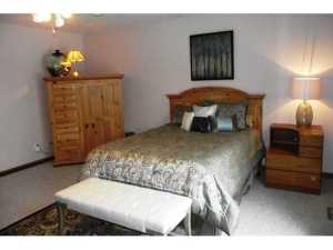 513 Ablemarle Cir, Delaware, OH 43015 photo 11