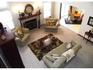 513 Ablemarle Cir, Delaware, OH 43015 photo 3