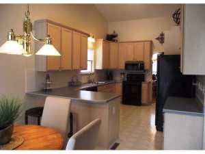 513 Ablemarle Cir, Delaware, OH 43015 photo 9