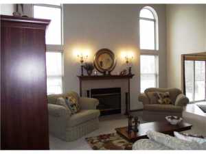513 Ablemarle Cir, Delaware, OH 43015 photo 5