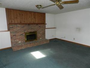 300 Cobblestone Dr, Delaware, OH 43015 photo 7