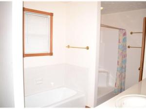 3367 Maple Grove Rd, Springfield, OH 45504 photo 14