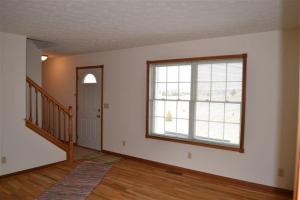 3367 Maple Grove Rd, Springfield, OH 45504 photo 2